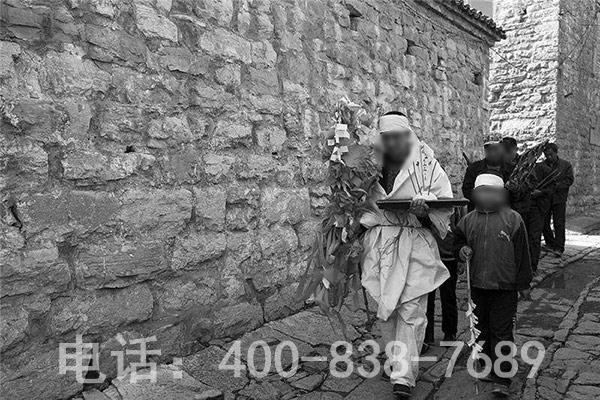 传统白事葬俗 传统白事葬俗