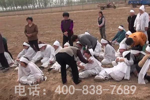 汉族葬礼下葬 汉族葬礼下葬